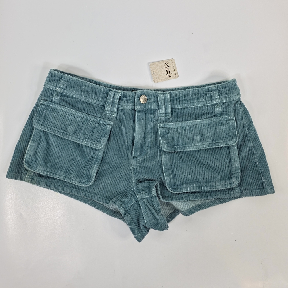 We The Free Knock Out Low-Rise Corduroy Micro Shorts Harbor Gray Size 4 NWT $128